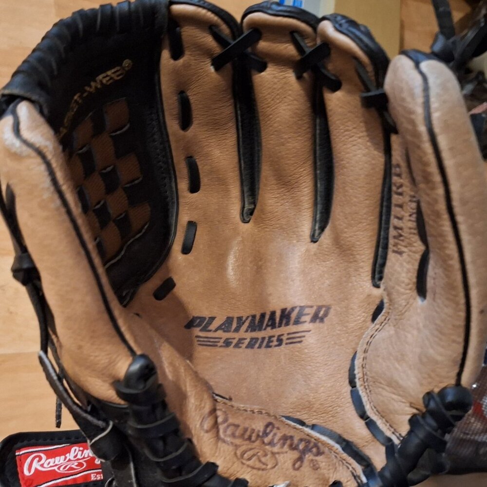 Rawlings PM11RB Playmaker 11" RHT Unisex Youth Baseball Glove